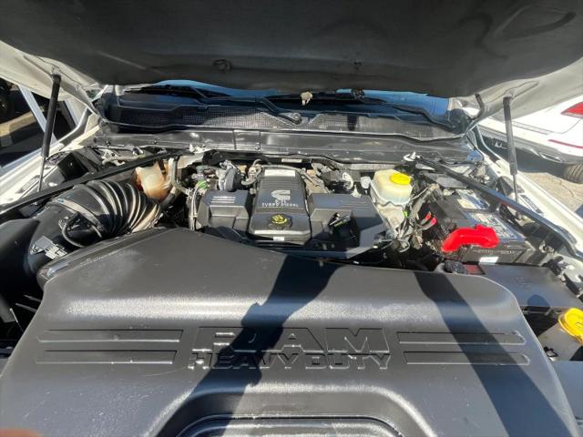 2021 Ram 3500 Tradesman Crew Cab 4x4 8' Box