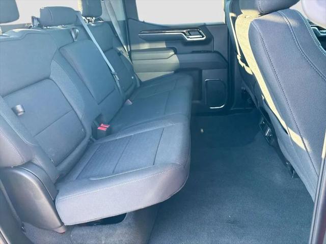 2025 GMC Sierra 1500 4WD Crew Cab Short Box Elevation with 3VL