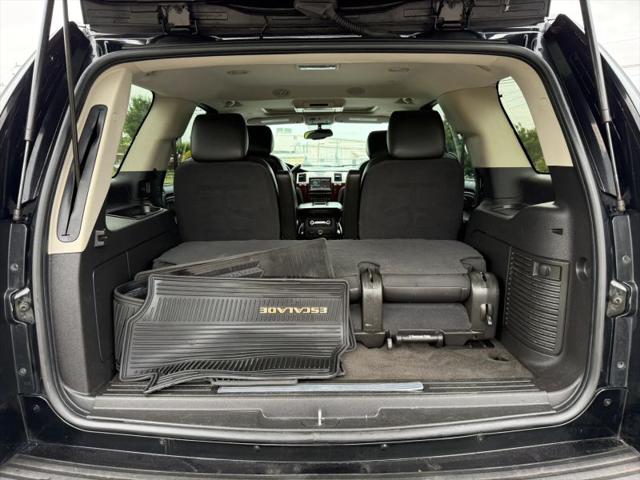 2014 Cadillac Escalade Luxury