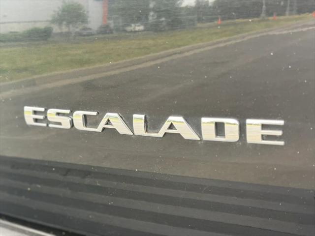 2014 Cadillac Escalade Luxury