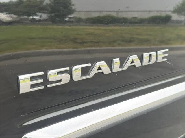 2014 Cadillac Escalade Luxury