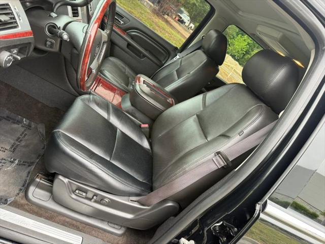 2014 Cadillac Escalade Luxury