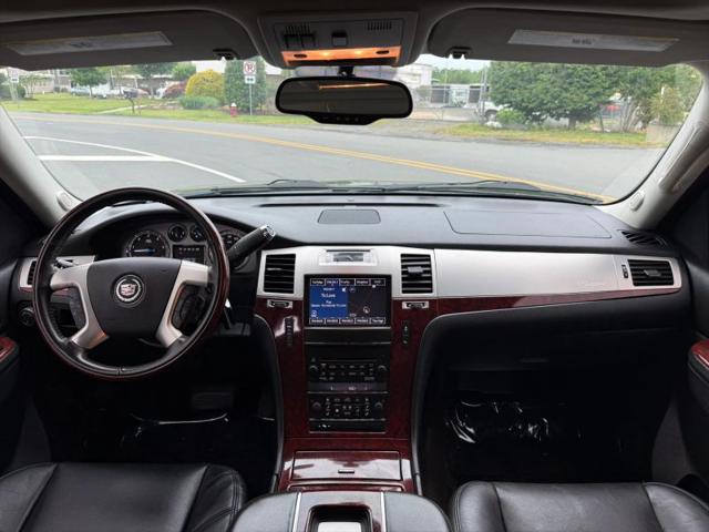 2014 Cadillac Escalade Luxury