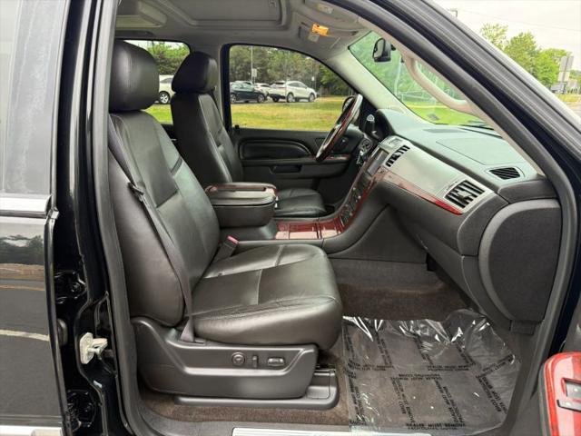 2014 Cadillac Escalade Luxury
