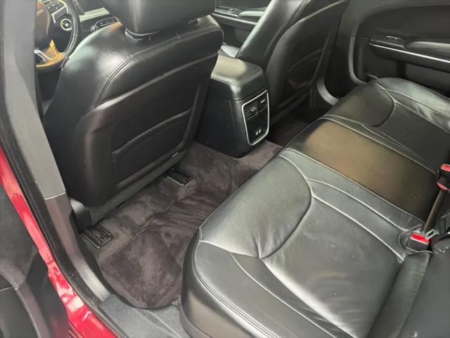 2016 Chrysler 300 Anniversary Edition