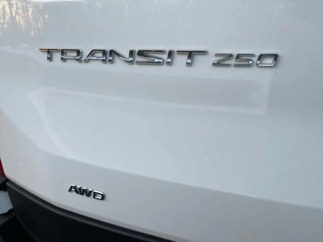 2022 Ford Transit Cargo Van Base