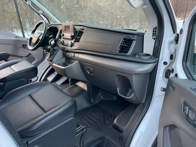 2022 Ford Transit Cargo Van Base