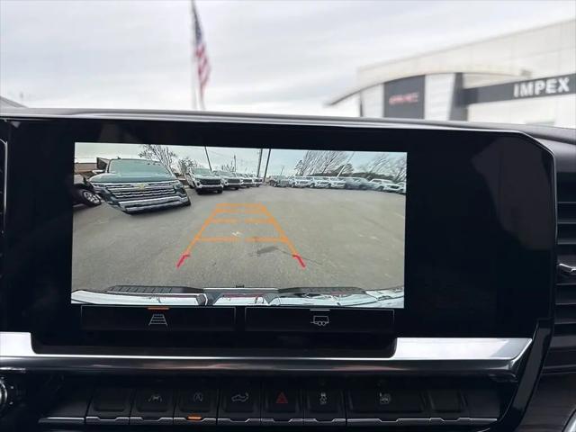2026 GMC Sierra 1500 Crew Cab, Short Bed, SLT, 4WD