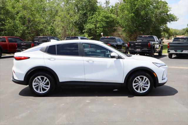 2026 Buick NV Preferred FWD