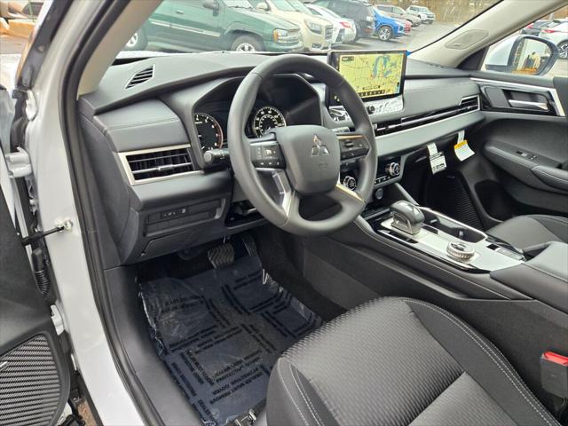 2026 Mitsubishi Outlander ES 1.5T S-AWC