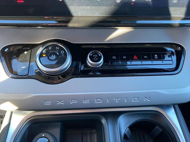 2026 Ford Expedition Max Active MAX