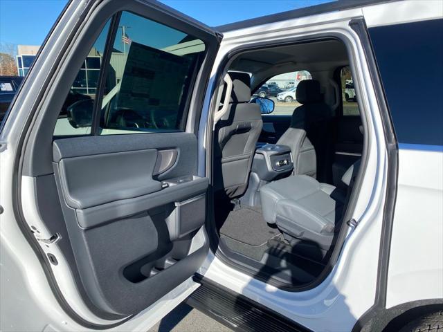 2026 Ford Expedition Max Active MAX