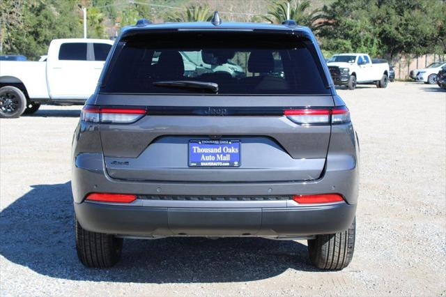 2026 Jeep Grand Cherokee Altitude 4x4