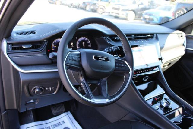 2026 Jeep Grand Cherokee Altitude 4x4