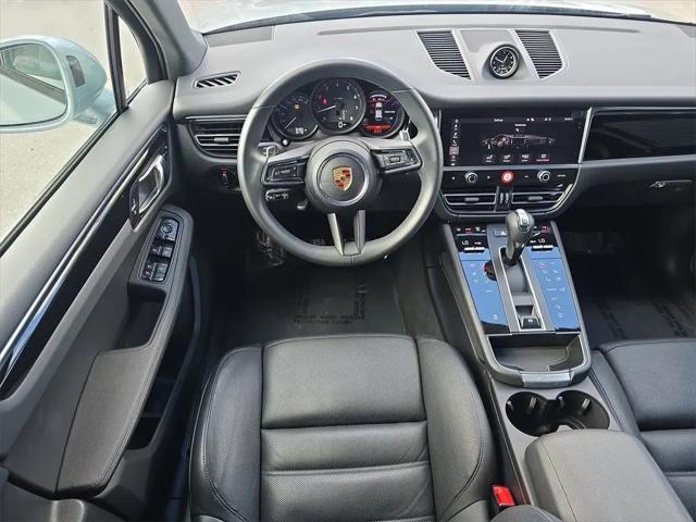 2025 Porsche Macan Macan