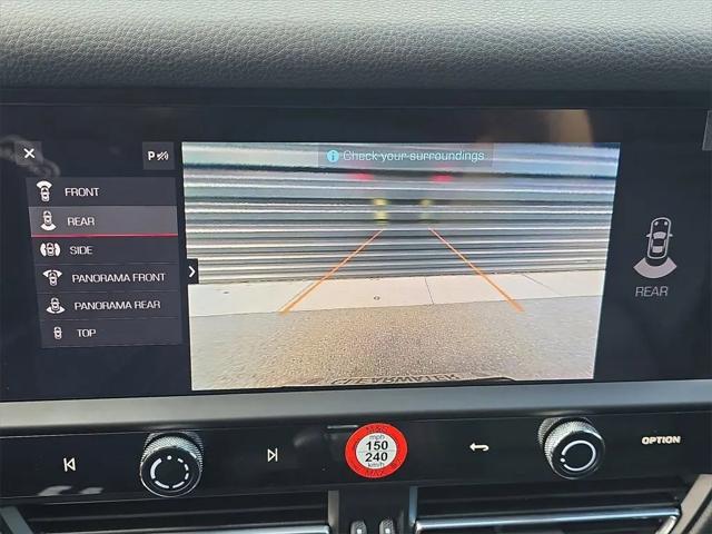 2025 Porsche Macan Macan