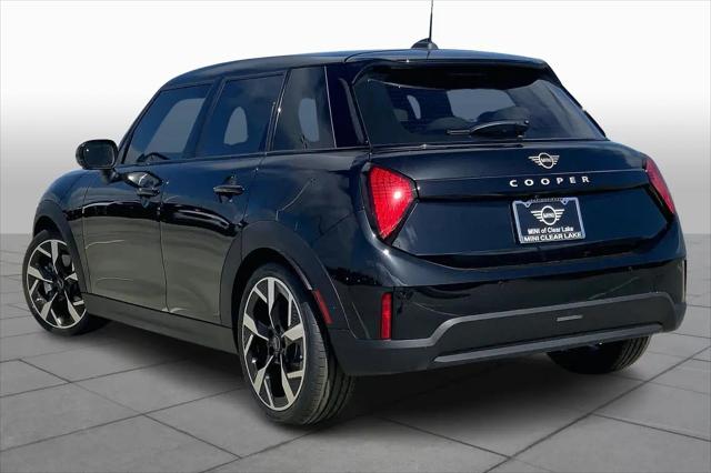 2026 MINI Hardtop Cooper