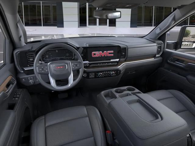 2026 GMC Sierra 2500HD Crew Cab, Standard Bed, SLT, 4WD