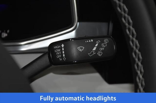 2026 Volkswagen Taos SE