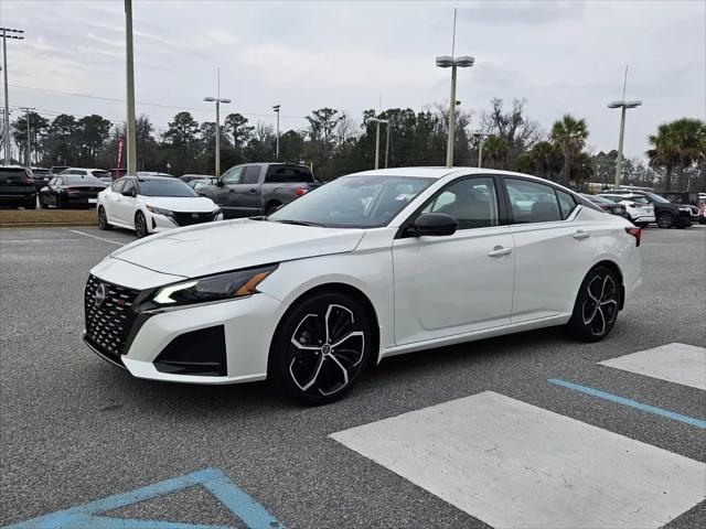 2024 Nissan Altima SR FWD