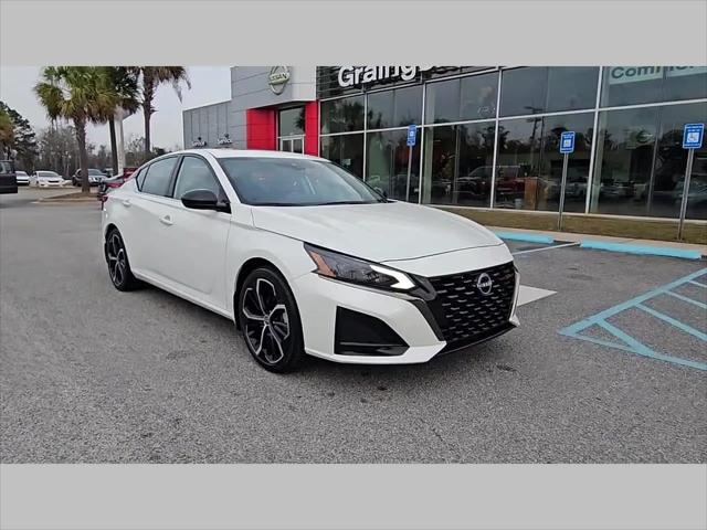 2024 Nissan Altima SR FWD
