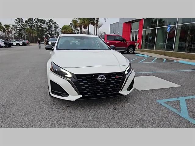 2024 Nissan Altima SR FWD