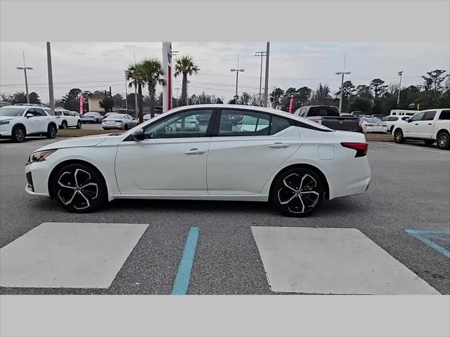 2024 Nissan Altima SR FWD