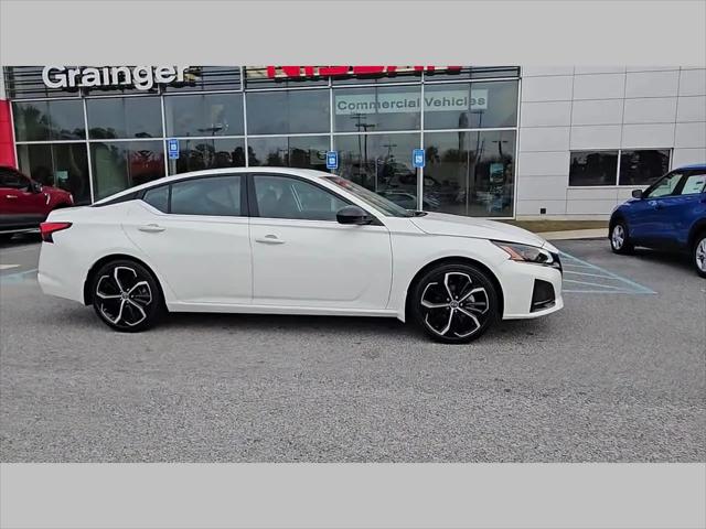 2024 Nissan Altima SR FWD