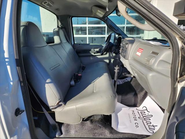 2005 Ford F-450 XL