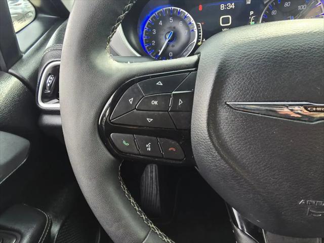 2024 Chrysler Pacifica Touring