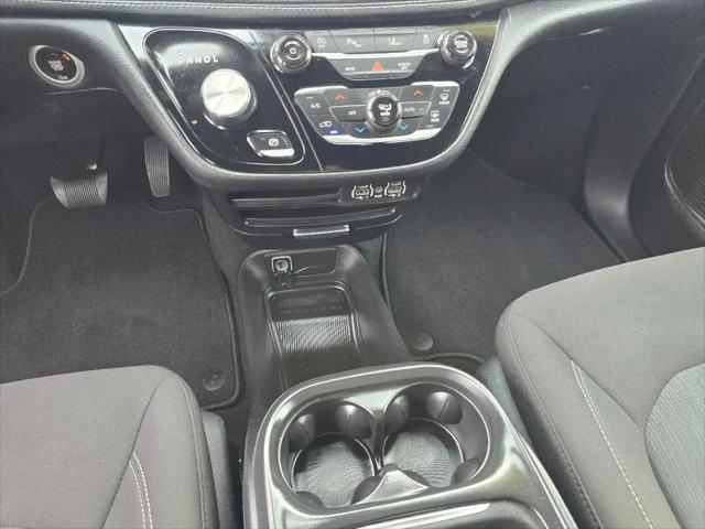 2024 Chrysler Pacifica Touring