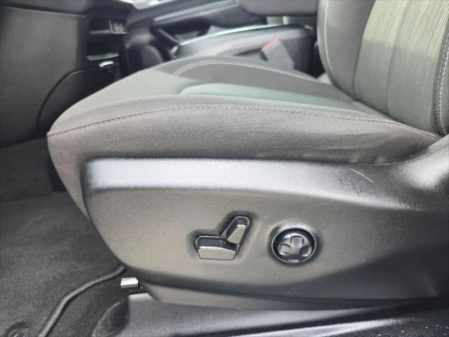 2024 Chrysler Pacifica Touring