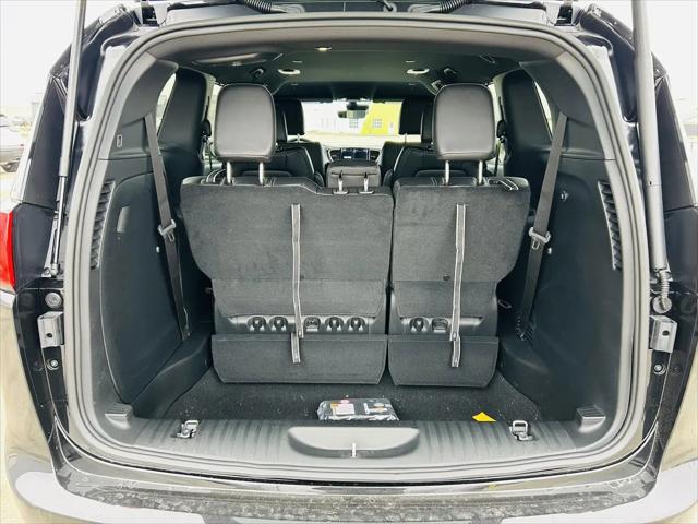 2026 Chrysler Voyager LX