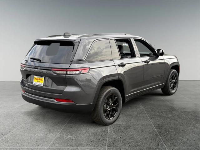 2026 Jeep Grand Cherokee Altitude 4x2