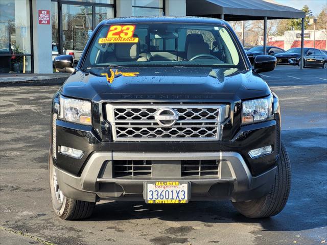 2023 Nissan Frontier Crew Cab SV 4x2