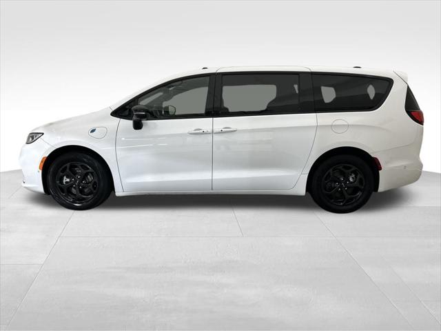 2024 Chrysler Pacifica Hybrid S Appearance Pkg 2024 Chrysler Pacifica Hybrid S Appearance Pkg