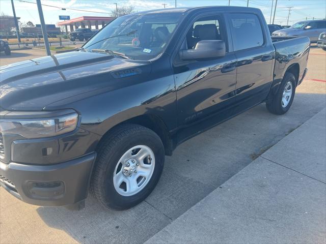 2025 RAM 1500 Tradesman Crew Cab 4x2 57 Box