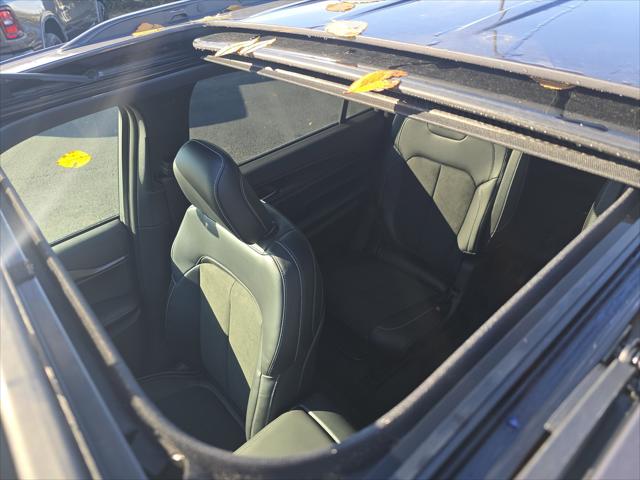 2025 Jeep Grand Cherokee GRAND CHEROKEE L ALTITUDE X 4X4 2025 Jeep Grand Cherokee GRAND CHEROKEE L ALTITUDE X 4X4