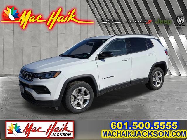 2024 Jeep Compass Latitude 4x4 2024 Jeep Compass Latitude 4x4