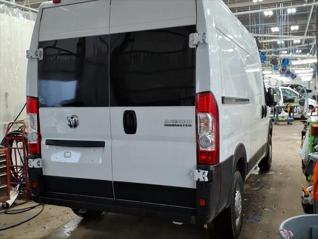 2025 RAM ProMaster 2500 Cargo Van Tradesman High Roof 136 WB w/Pass Seat
