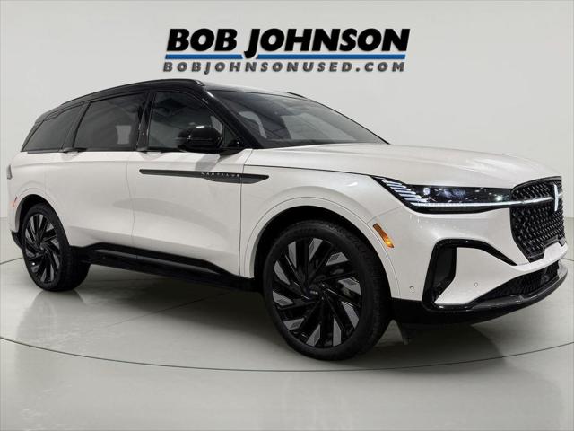 2024 Lincoln Nautilus Reserve