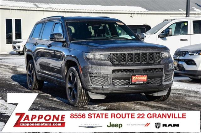 2023 Jeep Grand Cherokee L Altitude 4x4
