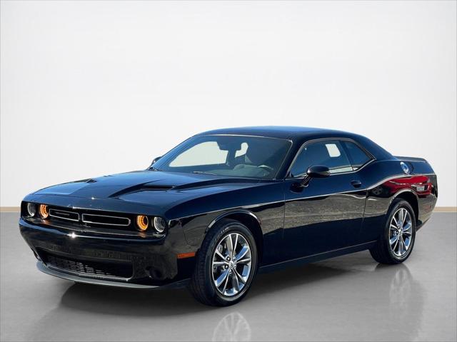 2023 Dodge Challenger SXT AWD
