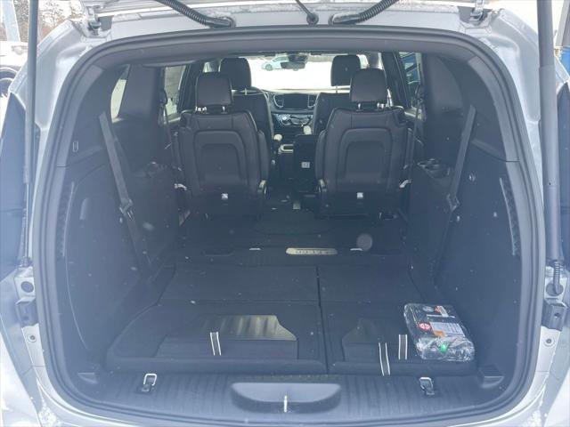 2026 Chrysler Voyager LX