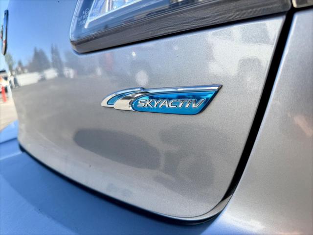 2013 Mazda Mazda3 i Touring
