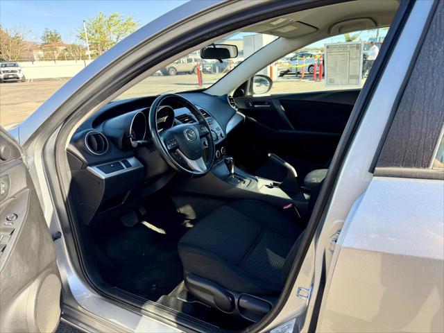 2013 Mazda Mazda3 i Touring