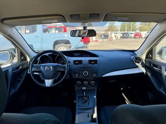 2013 Mazda Mazda3 i Touring