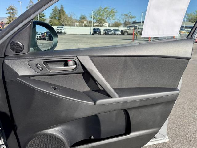 2013 Mazda Mazda3 i Touring