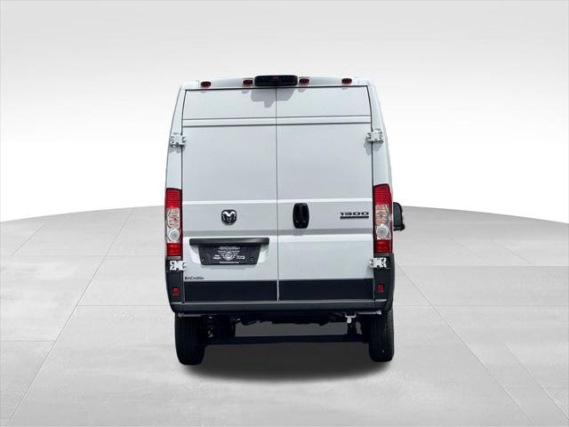 2026 Ram ProMaster Cargo Van SLT High Roof 136 WB