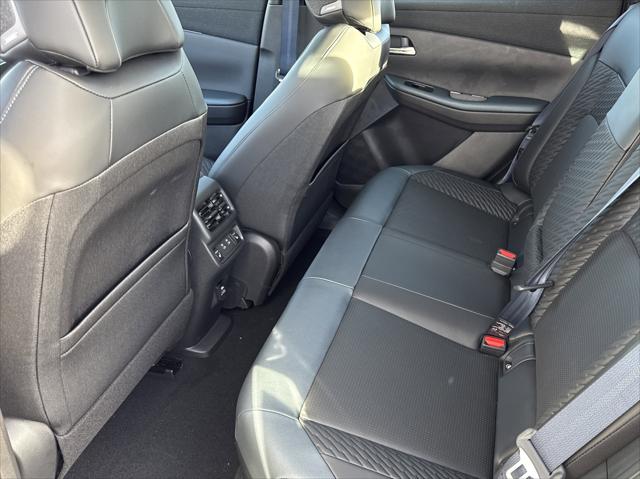 2026 Nissan LEAF PLATINUM+